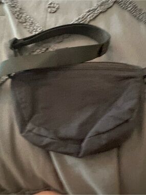 Lululemon bag